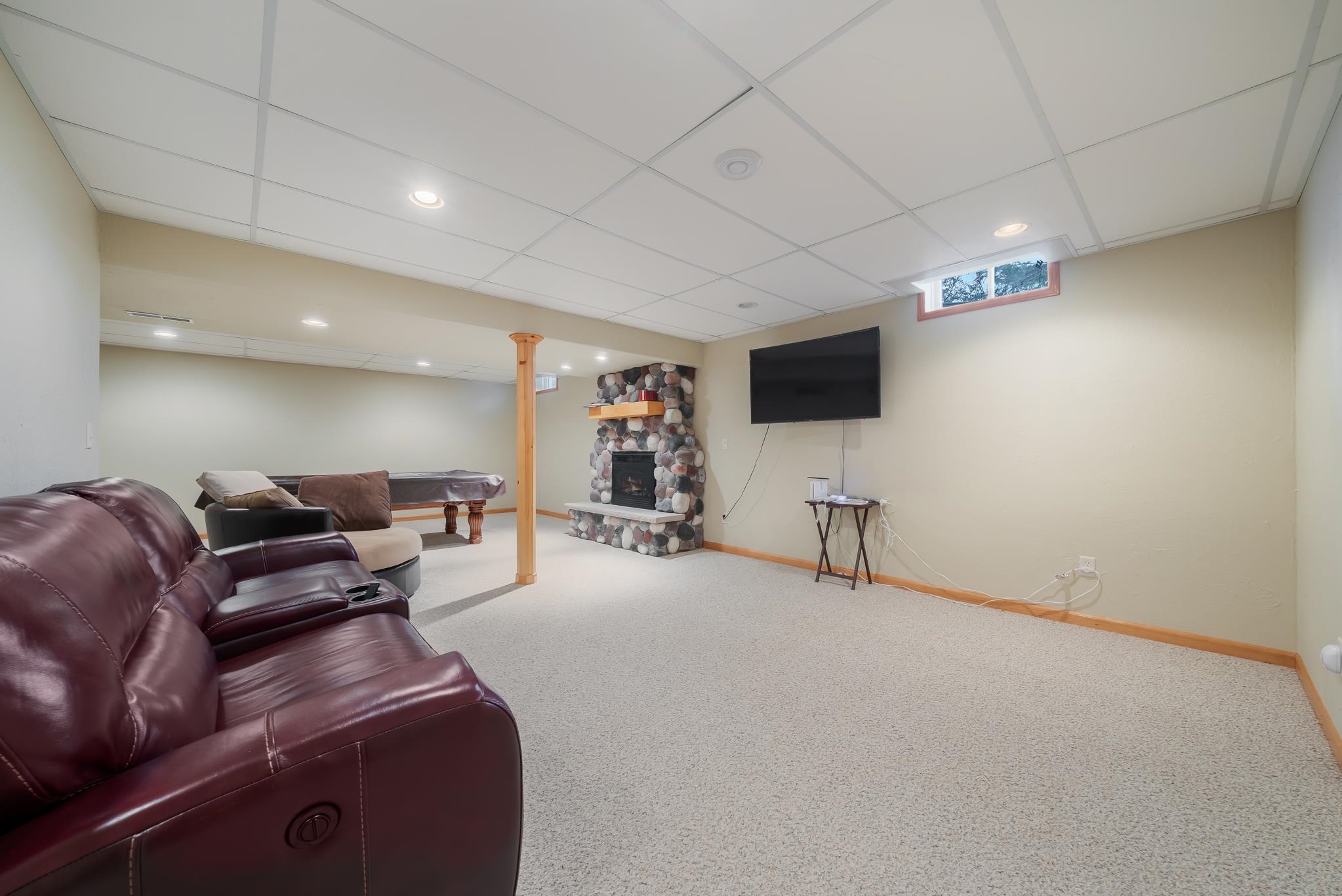 2985 Pine Ridge Road Oshkosh, WI 54904 - Photo 32 of 46