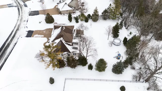 $549,900 | 2985 Pine Ridge Road, Oshkosh, WI 54904