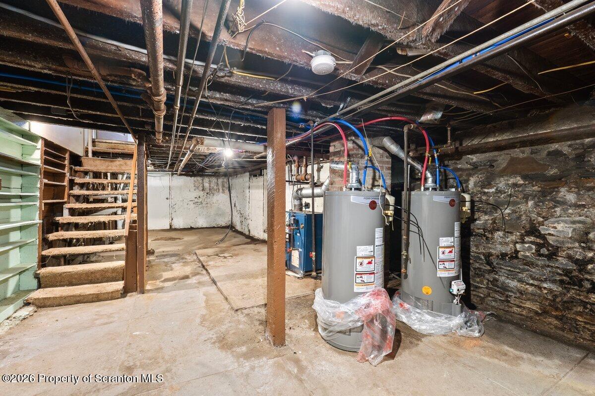 924-926 Green Ridge Street Scranton, PA 18509 - Photo 25 of 37 DSC03042