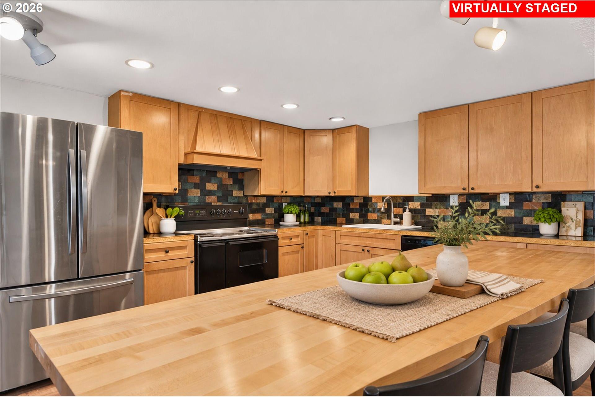 14540 Northwest Cornelius Pass Road Portland, OR 97231 - Photo 5 of 48 Kitchen