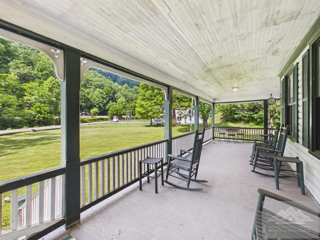 196 Elkhorn Station Road Elkhorn, WV 24831 - Photo 31 of 80 Gallery Image 31
