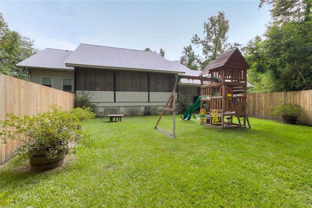 22220 Rue Coquille Mandeville, LA 70471 - Photo 18 of 19 Gallery Image 18