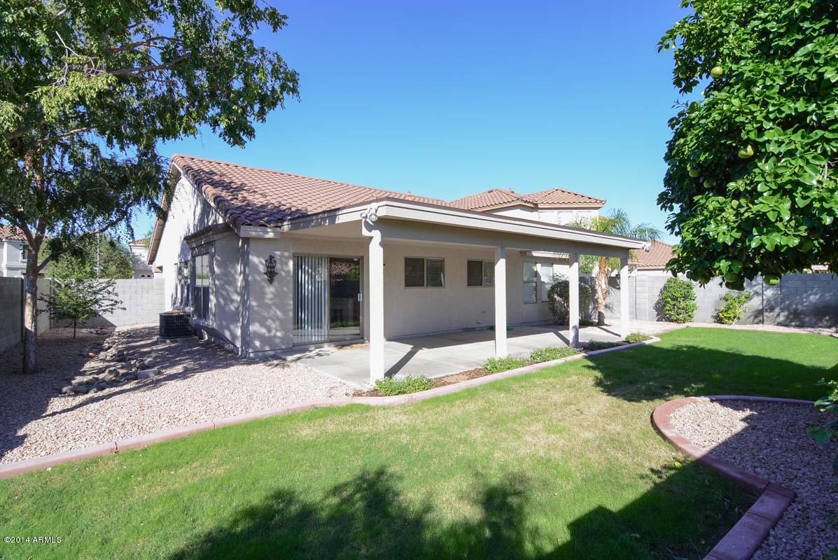 4015 East Rowel Road Phoenix, AZ 85050 - Photo 11 of 12 Backyard-Patio