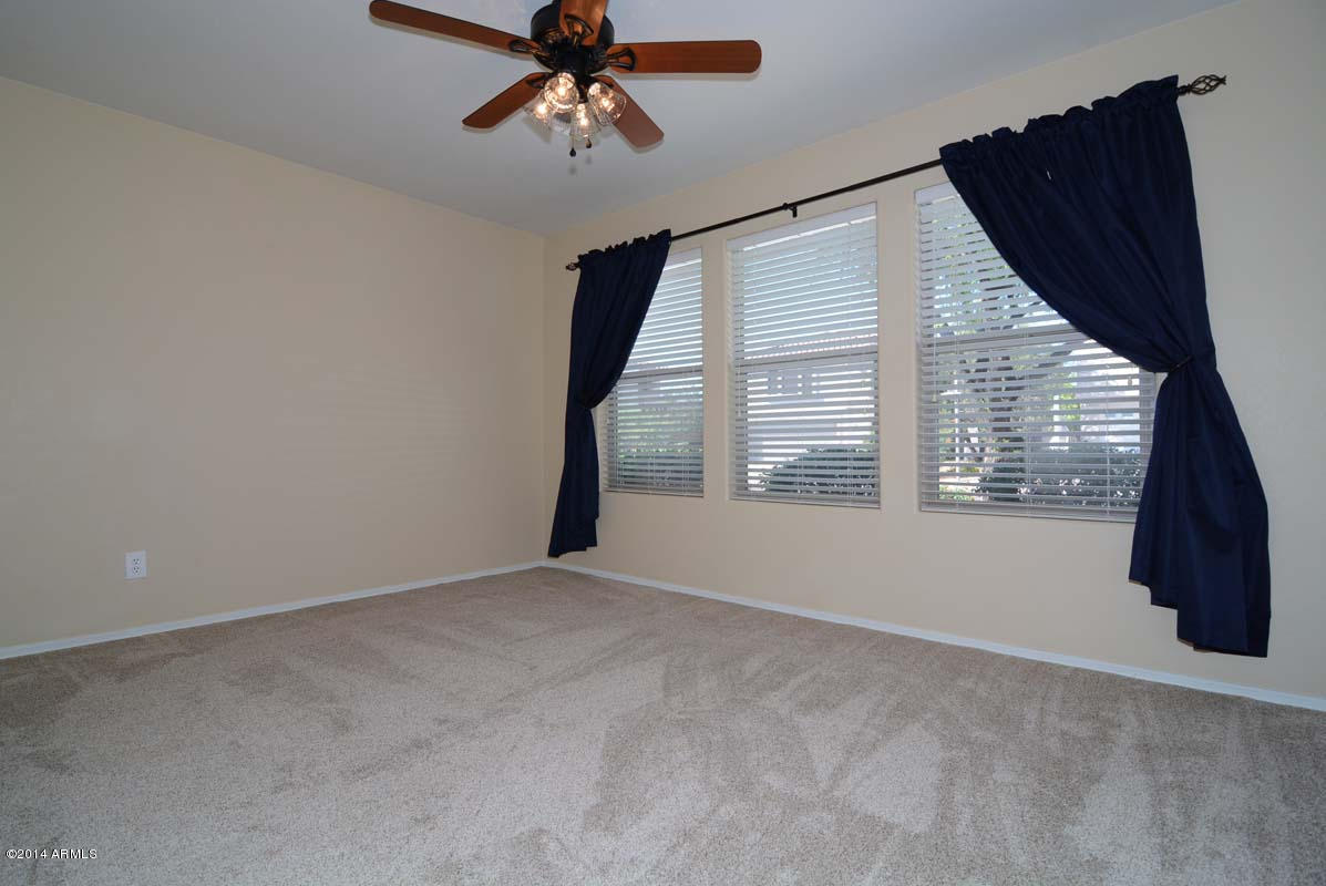 4015 East Rowel Road Phoenix, AZ 85050 - Photo 5 of 12 2nd Bedroom