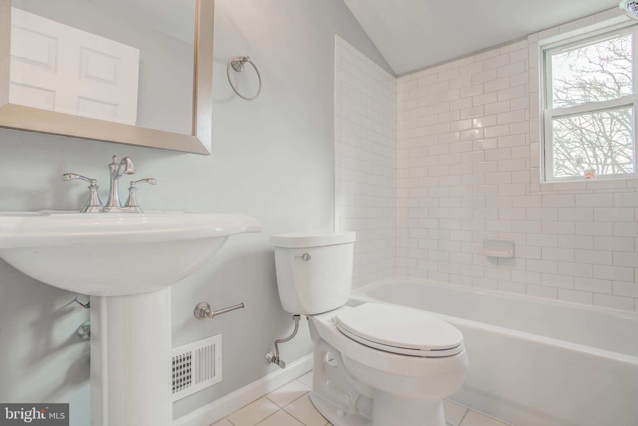 1645 Naturo Road Towson, MD 21286 - Photo 16 of 24 Gallery Image 16