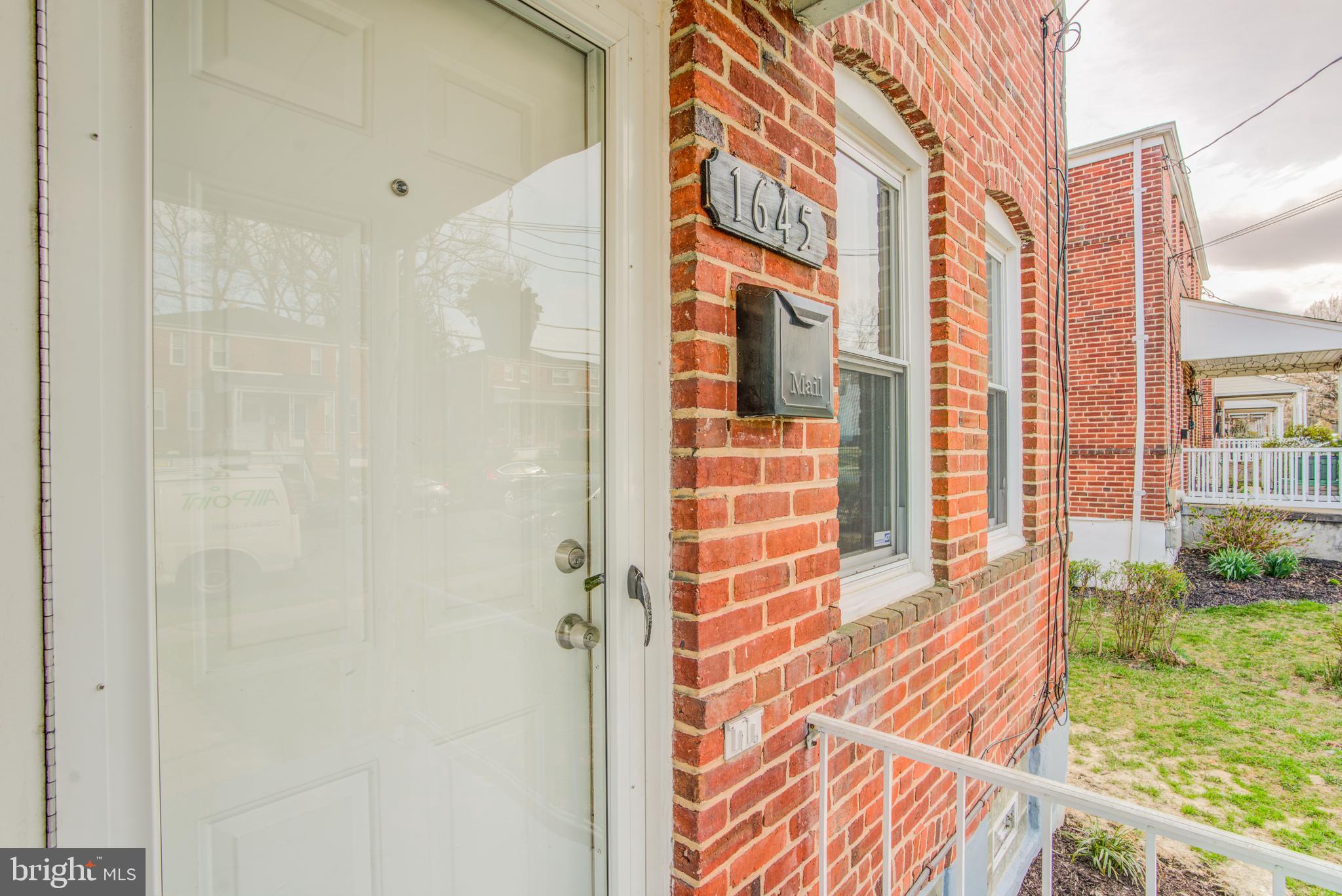 1645 Naturo Road Towson, MD 21286 - Photo 3 of 24 Gallery Image 3