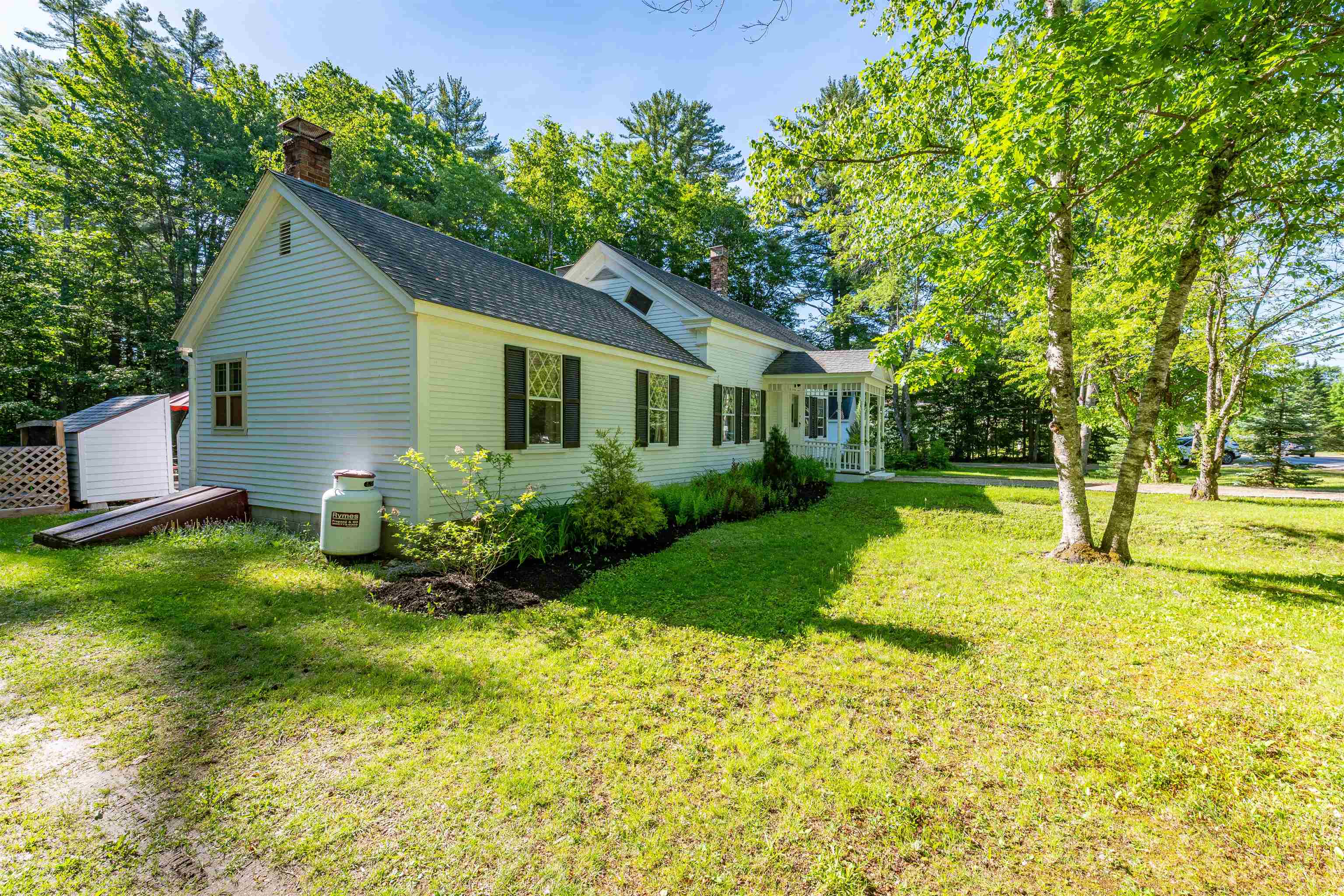 173 Tamworth Road Tamworth, NH 03886 - Photo 6 of 60
