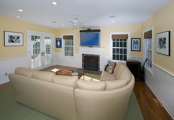 81 Albion Road Wellesley, MA 02481 - Photo 16 of 20