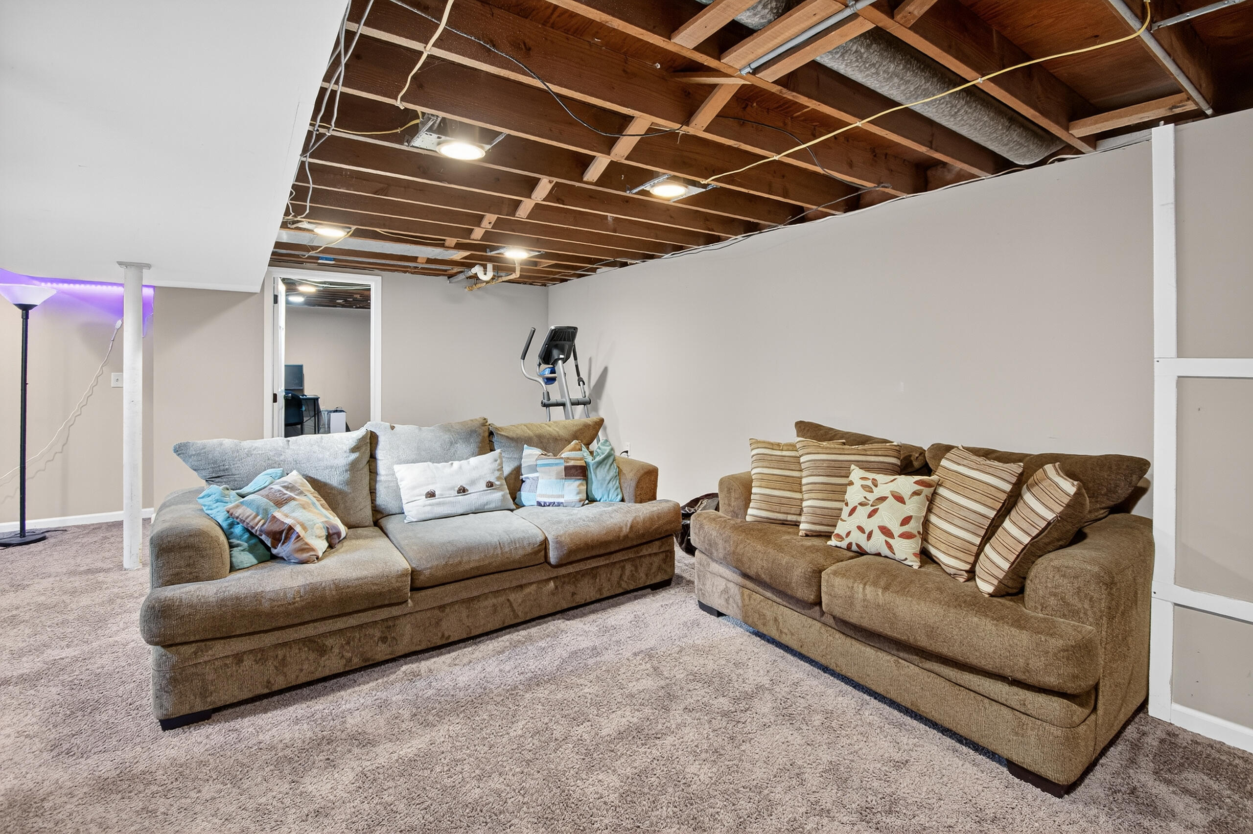 1123 Montclair Drive Racine, WI 53402 - Photo 17 of 28 025_DSC_7609