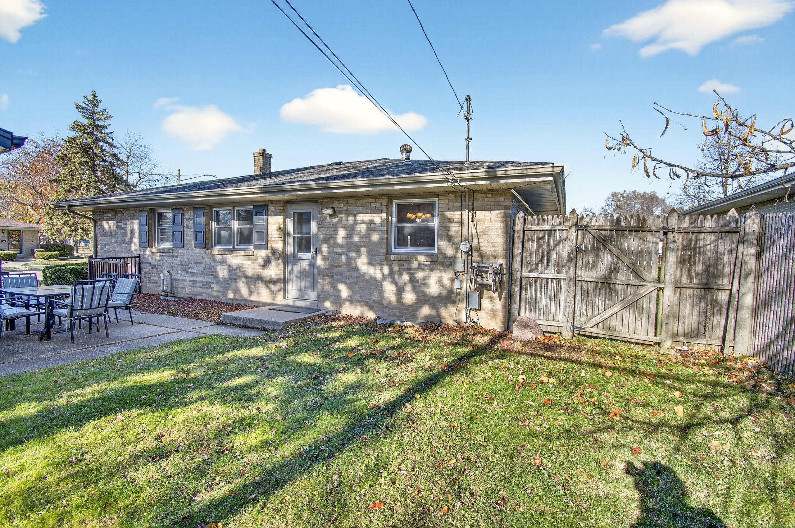 1123 Montclair Drive Racine, WI 53402 - Photo 25 of 28 005_DSC_7470