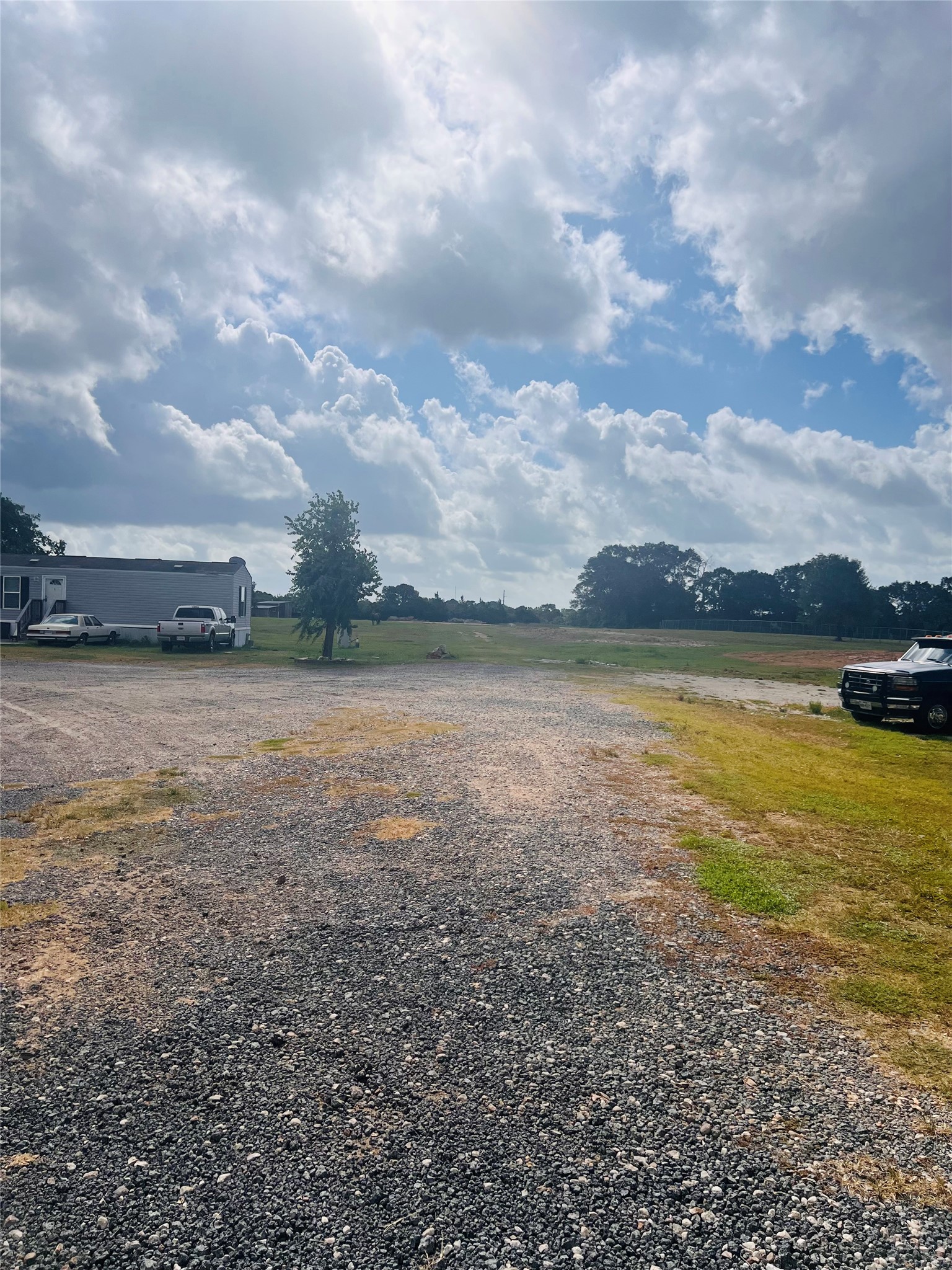 21728 Fairground Road Hempstead, TX 77445 - Photo 21 of 23 a view of an ocean and beach