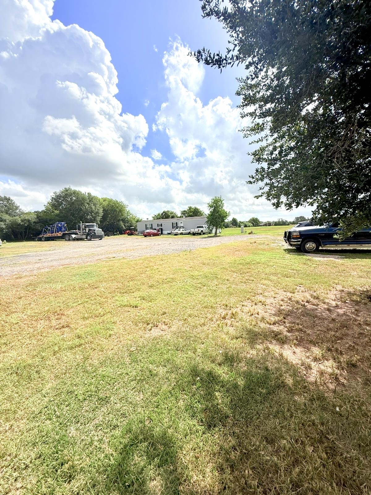 21728 Fairground Road Hempstead, TX 77445 - Photo 6 of 23 a view of an ocean and beach