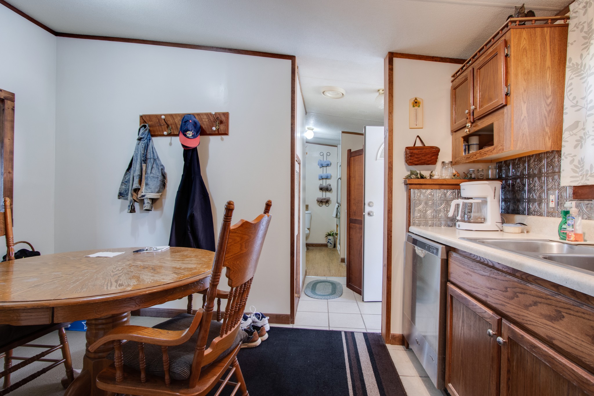 745 Holloway Road Lebanon, TN 37090 - Photo 7 of 30 a view of a kitchen and dining room