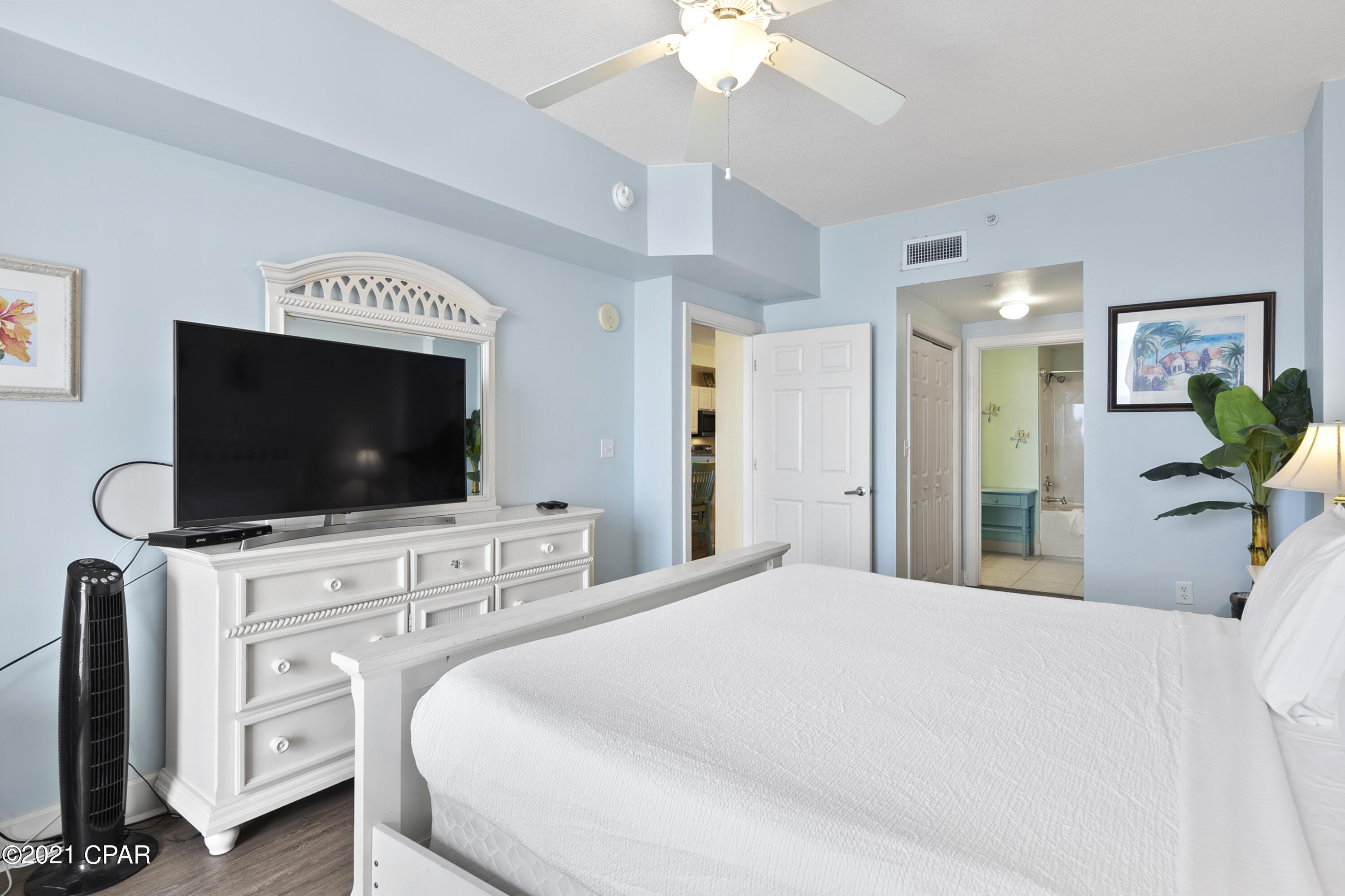 14825 Front Beach Road, Unit 2204 Panama City Beach, FL 32413 - Photo 13 of 38