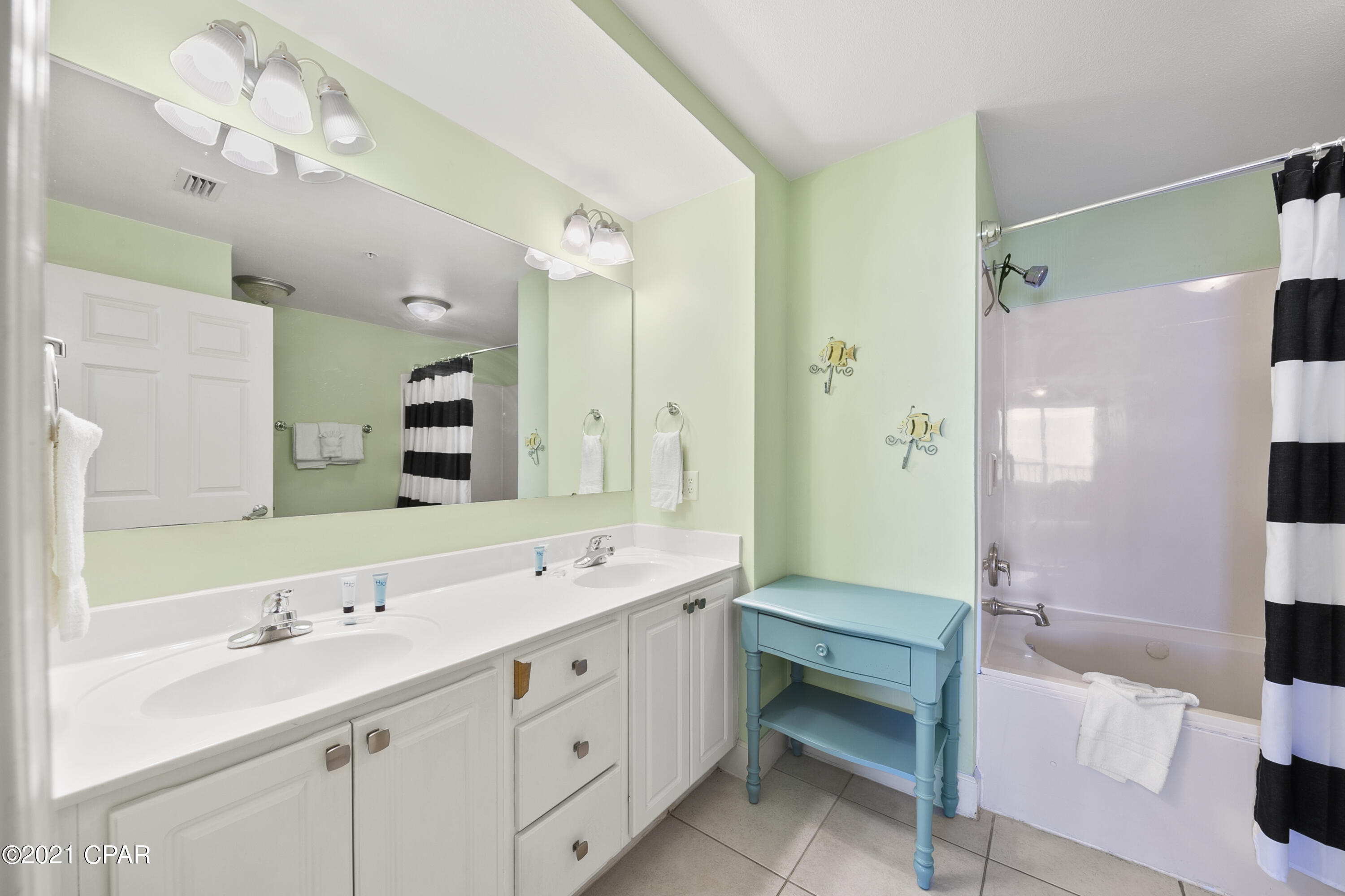 14825 Front Beach Road, Unit 2204 Panama City Beach, FL 32413 - Photo 14 of 38