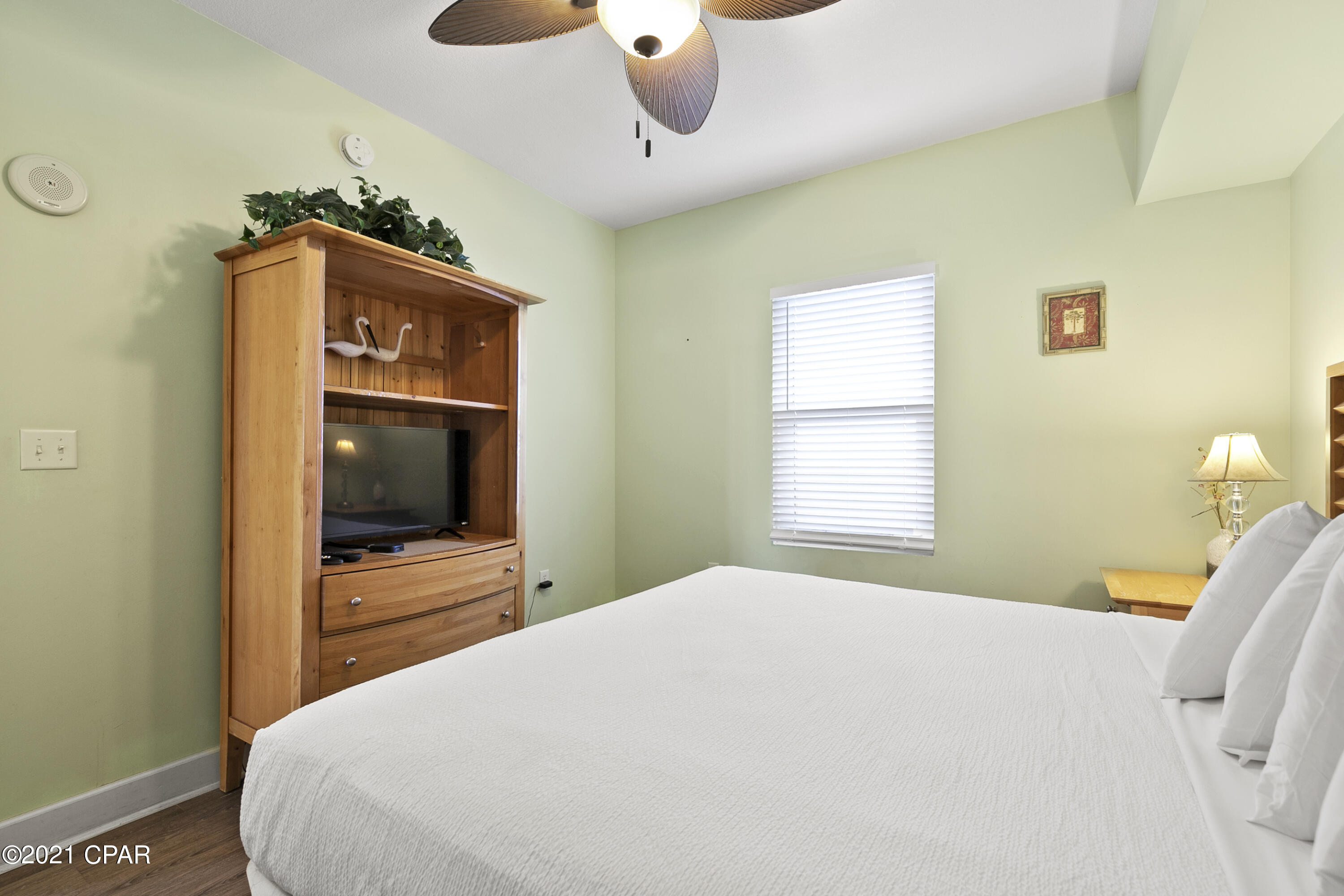 14825 Front Beach Road, Unit 2204 Panama City Beach, FL 32413 - Photo 16 of 38