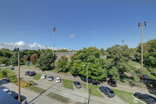 $4,350 | 2615 Northwest 60th Street, Seattle, WA 98107
