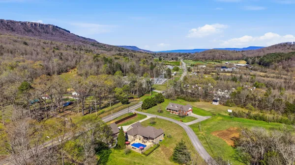 $795,000 | 120 Mountain Meadow Lane, Kimball, TN 37347