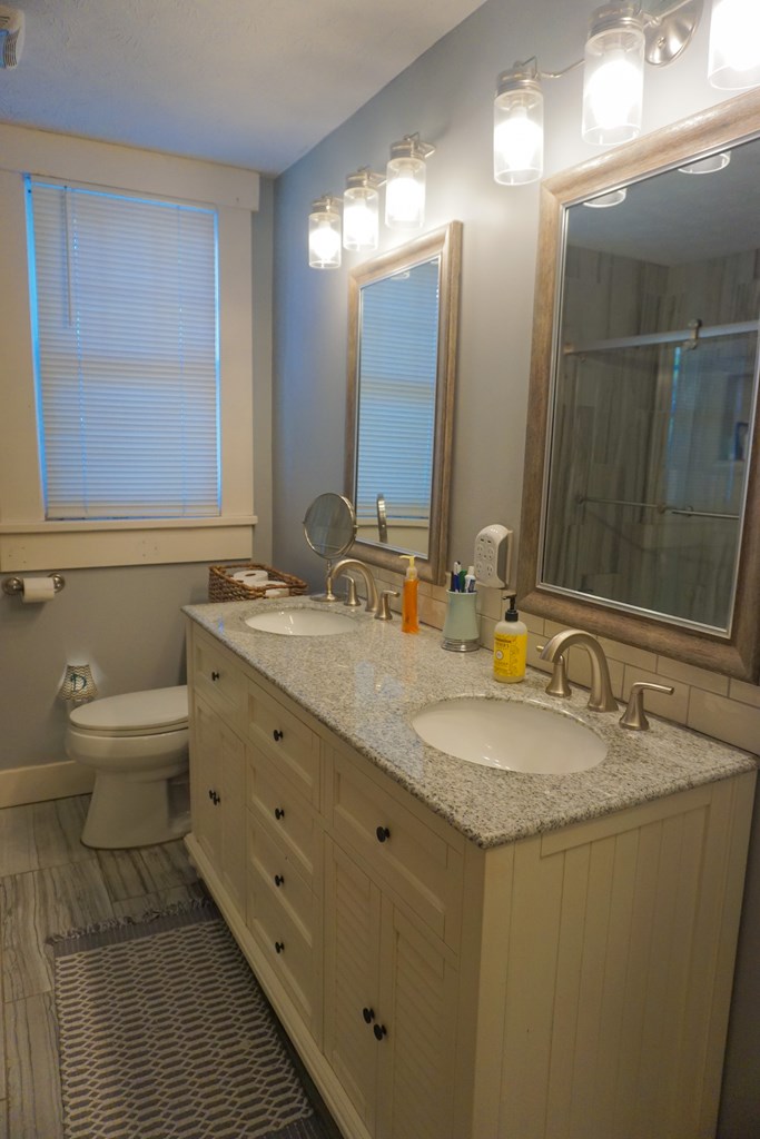 1708 18th Street Columbus, GA 31901 - Photo 14 of 29 Downstairs Bathroom