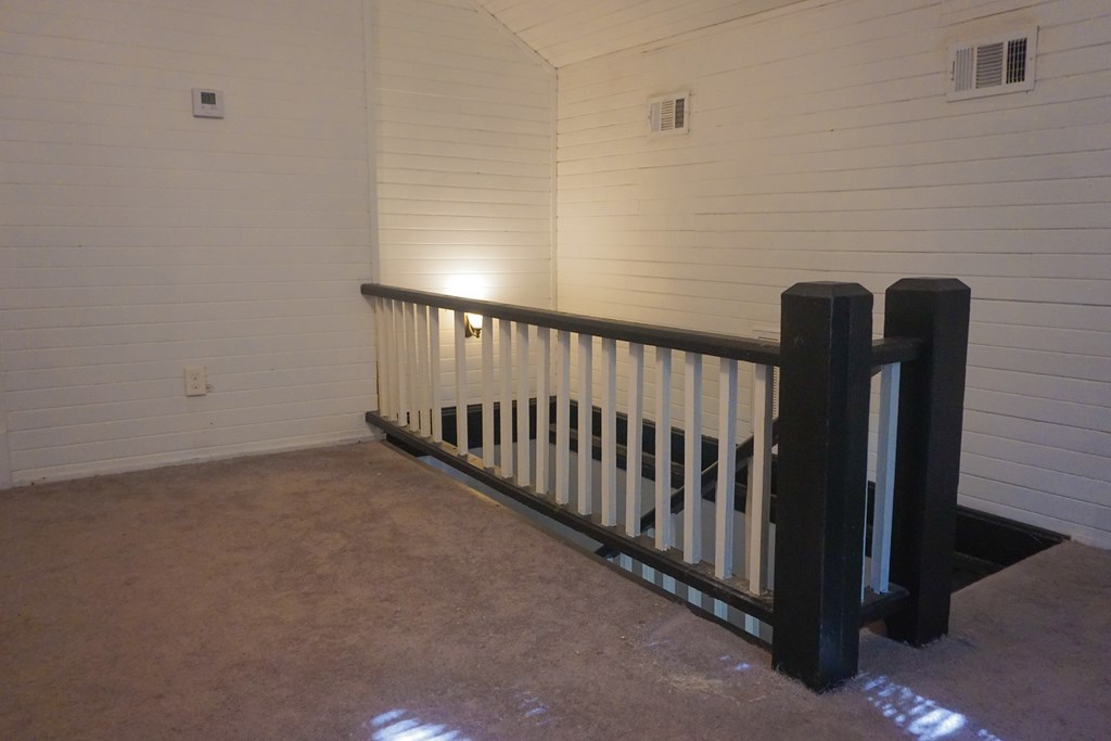 1708 18th Street Columbus, GA 31901 - Photo 18 of 29 Upstairs Loft