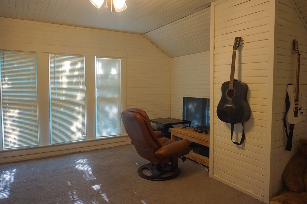 1708 18th Street Columbus, GA 31901 - Photo 19 of 29 Upstairs Loft