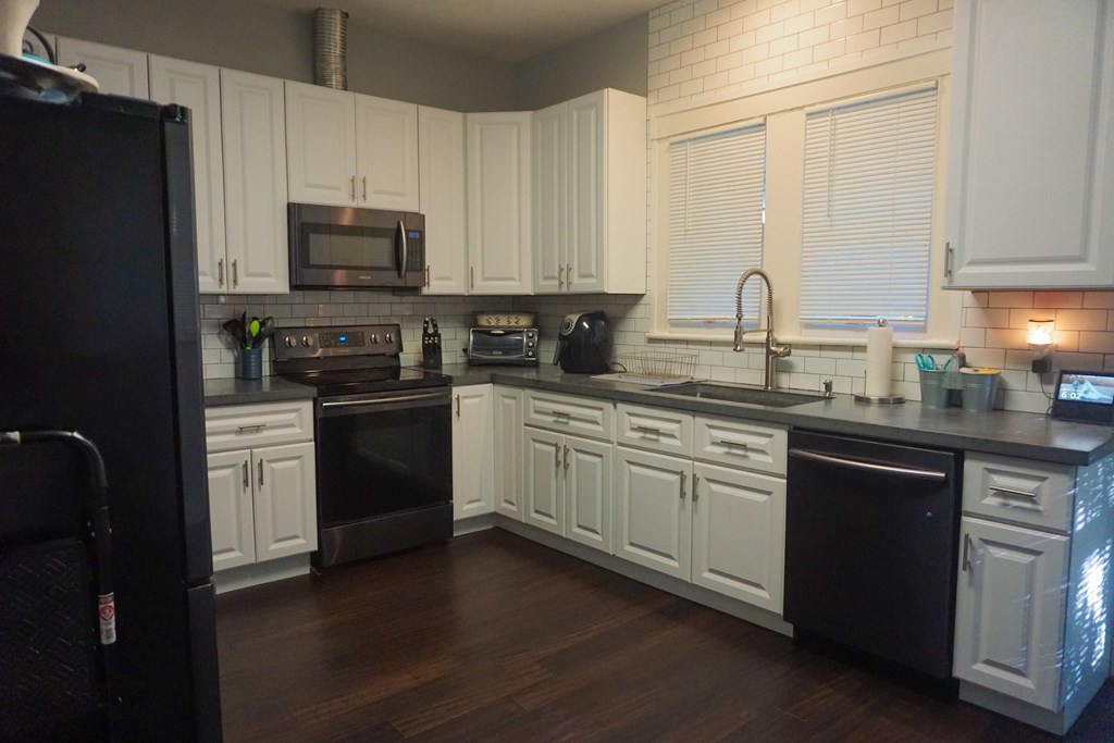 1708 18th Street Columbus, GA 31901 - Photo 7 of 29 Kitchen