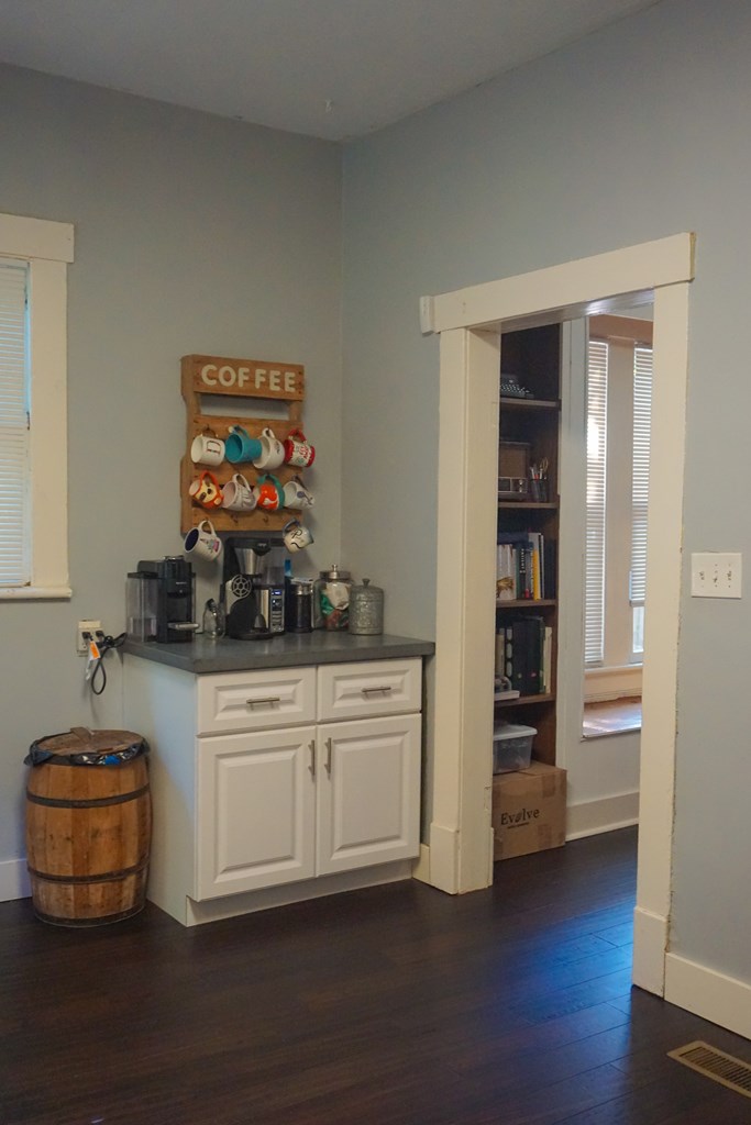 1708 18th Street Columbus, GA 31901 - Photo 10 of 29 Coffee Bar in Kitchen