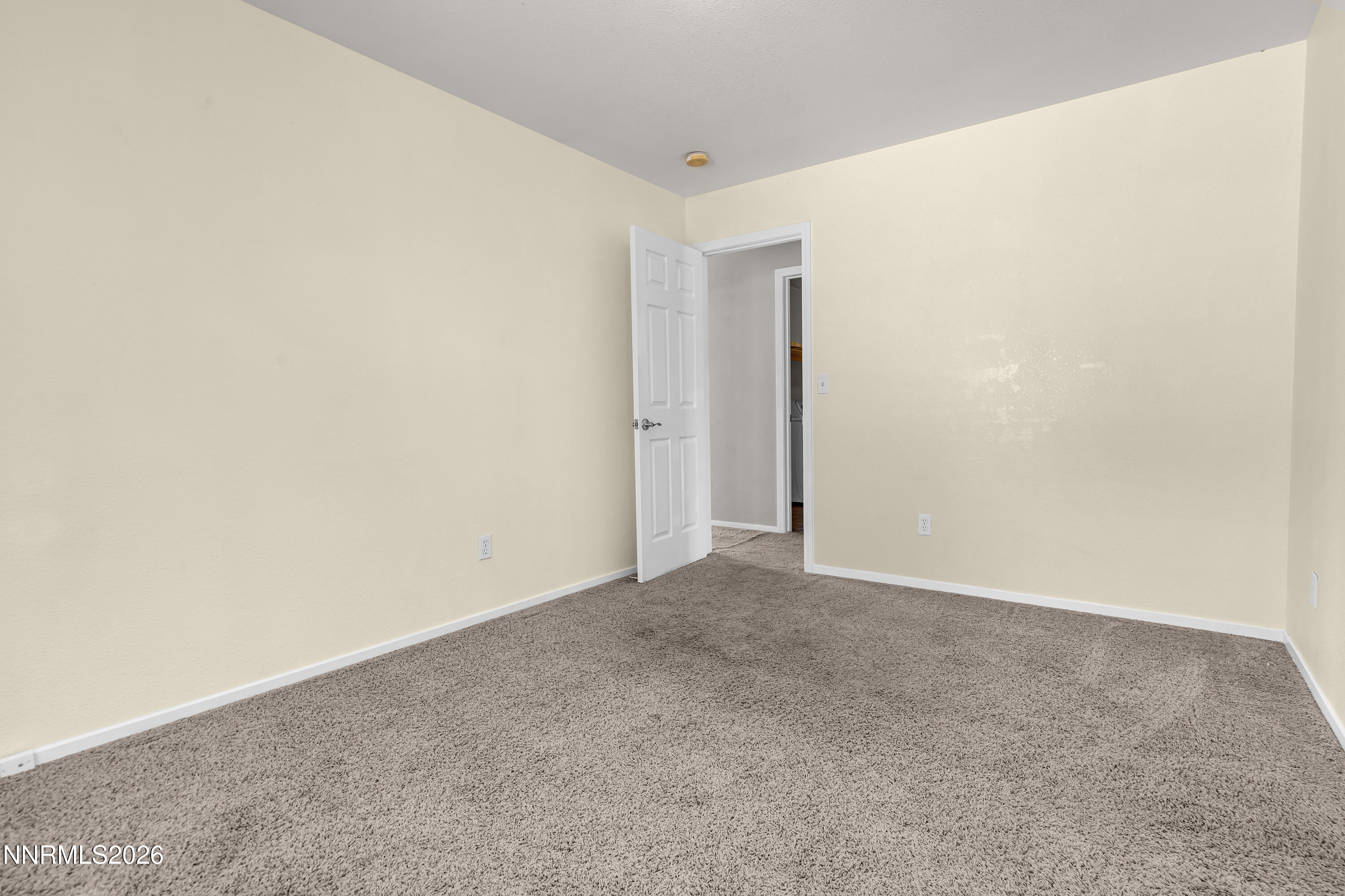 17080 Amethyst Drive Reno, NV 89508 - Photo 25 of 37 Amythst17080-026