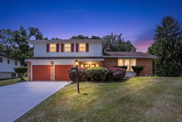 $350,000 | 2289 Gardendale Drive, Columbus, OH 43219