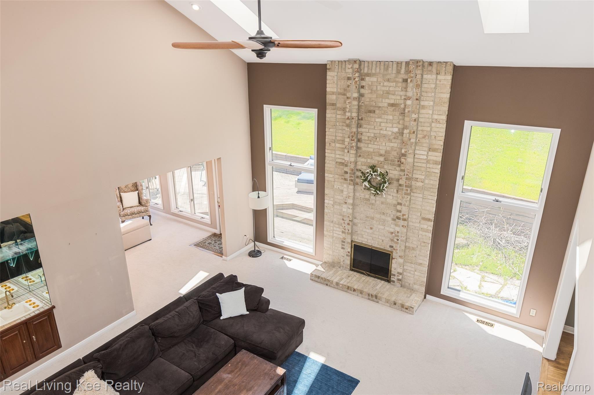 1427 Ridge Court Rochester, MI 48306 - Photo 26 of 50 1427 Ridge Ct-27.jpg