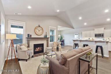 6136 West Constantine Lane Rathdrum, ID 83858 - Photo 2 of 5 Orchard - Great Room 2