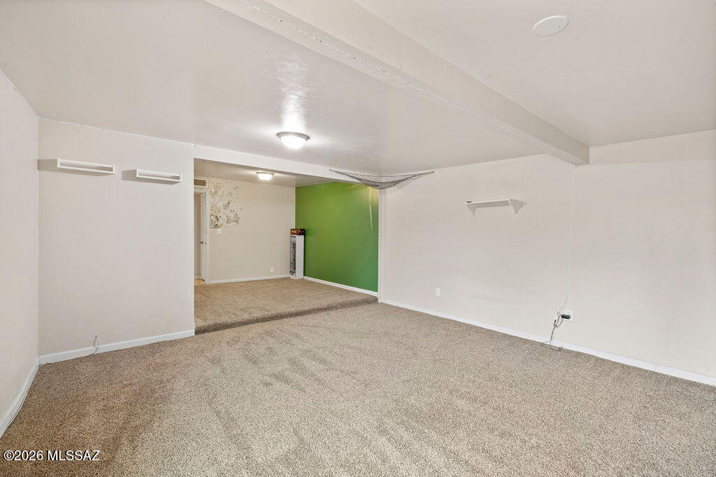 1301 West Kleindale Road Tucson, AZ 85705 - Photo 4 of 27 a view of an empty room