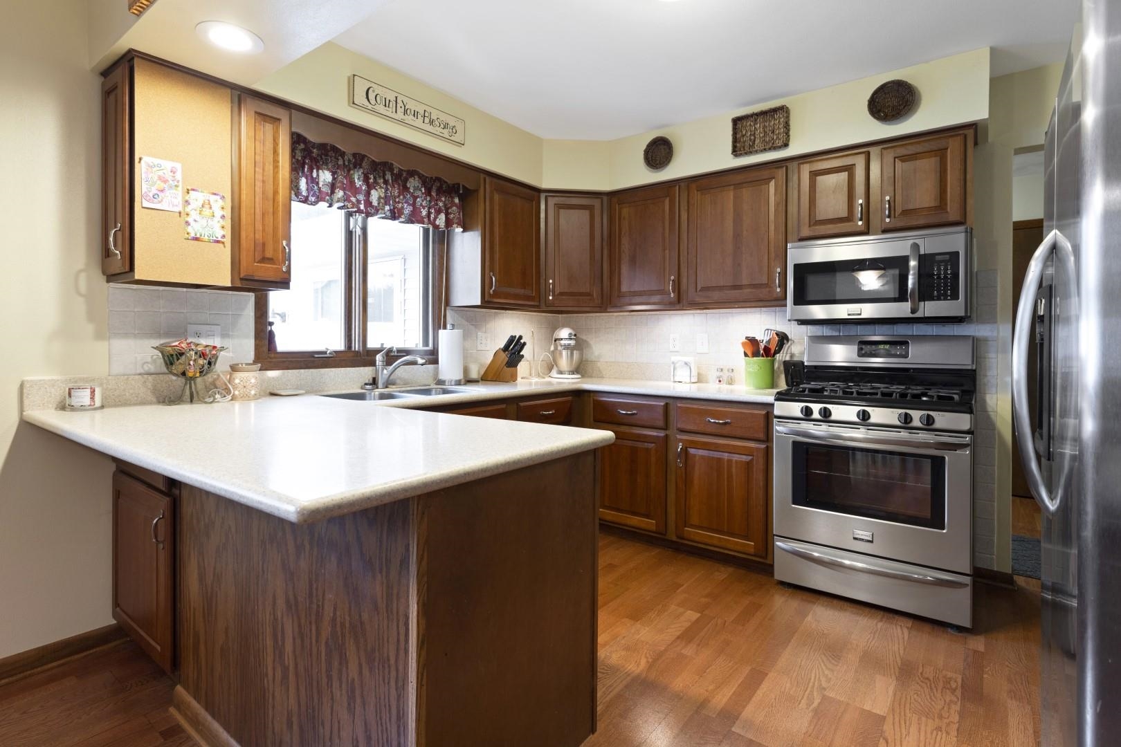 5415 Lakecrest Road Caledonia, IL 61011 - Photo 4 of 49 Gallery Image 4