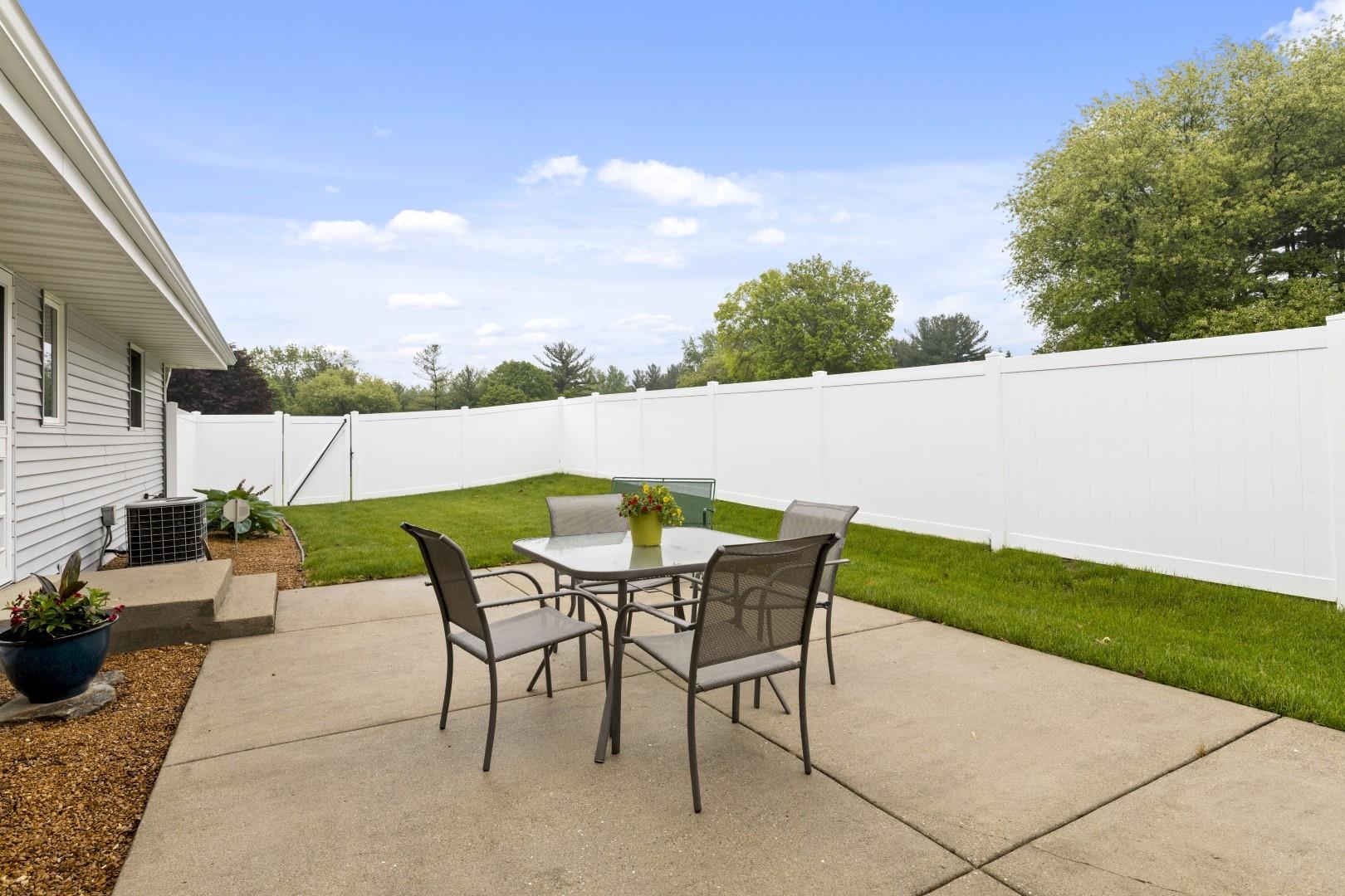 5415 Lakecrest Road Caledonia, IL 61011 - Photo 41 of 49 Gallery Image 41