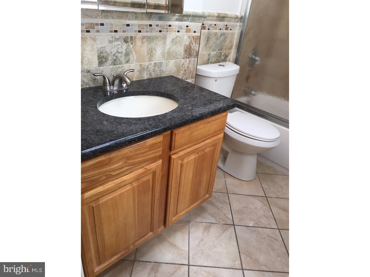 12202 Sweet Briar Road Philadelphia, PA 19154 - Photo 14 of 25 Bathroom