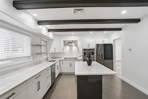 $699,000 | 109 Cobble Hill Road, Lincoln, RI 02865