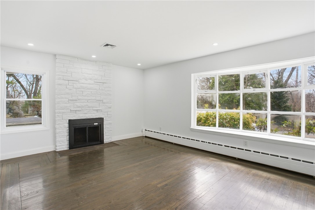 109 Cobble Hill Road Lincoln, RI 02865 - Photo 22 of 45