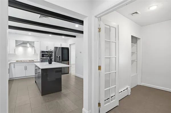 $699,000 | 109 Cobble Hill Road, Lincoln, RI 02865