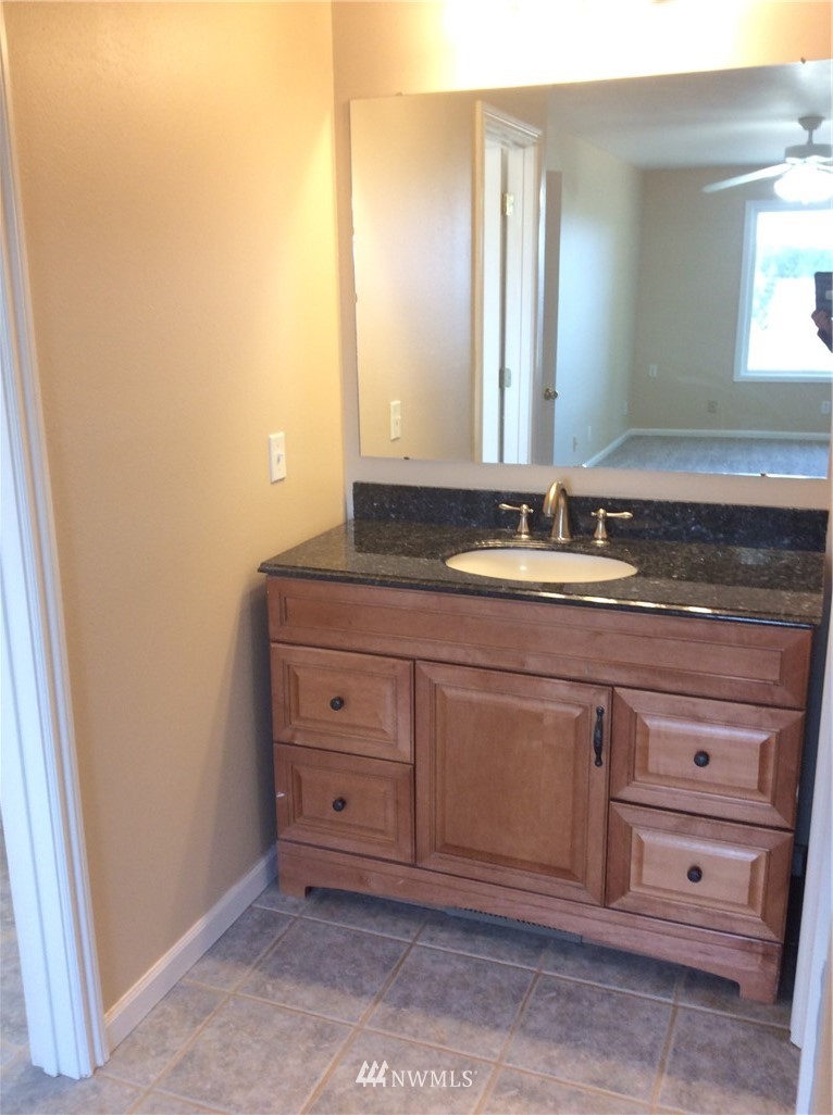 611 Webb Road Southwest Lakebay, WA 98349 - Photo 22 of 33