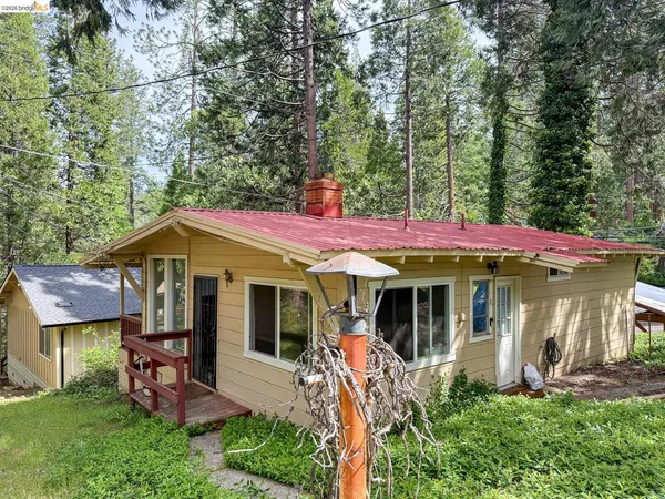 $575,000 | 22888 Highland Drive, Twain Harte, CA 95383
