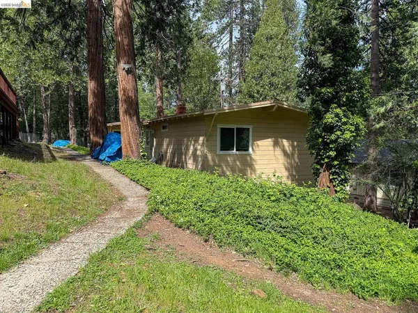 $575,000 | 22888 Highland Drive, Twain Harte, CA 95383