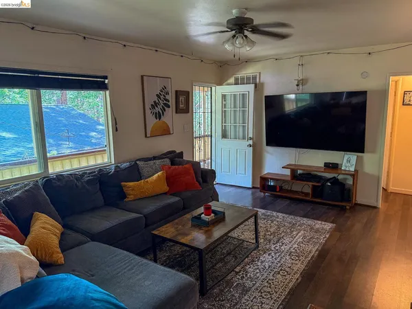 $575,000 | 22888 Highland Drive, Twain Harte, CA 95383