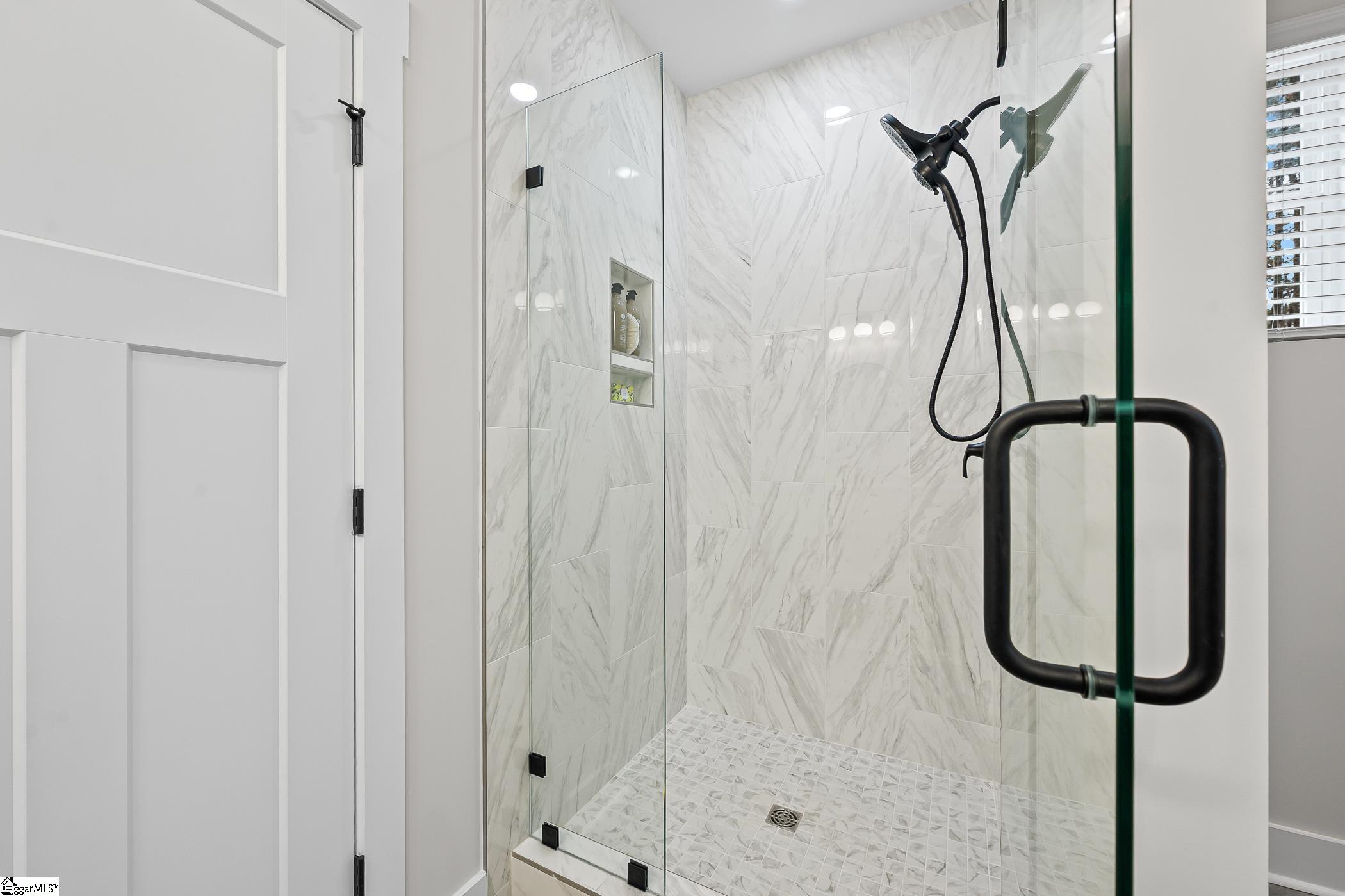 315 Lakefront Drive Anderson, SC 29626 - Photo 18 of 50