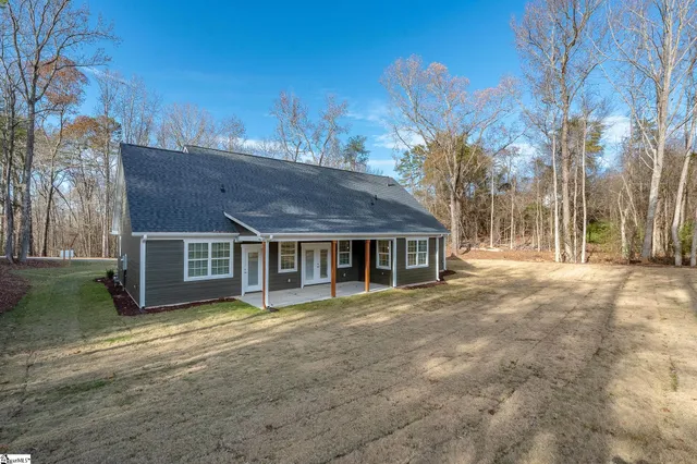 $549,900 | 315 Lakefront Drive, Anderson, SC 29626