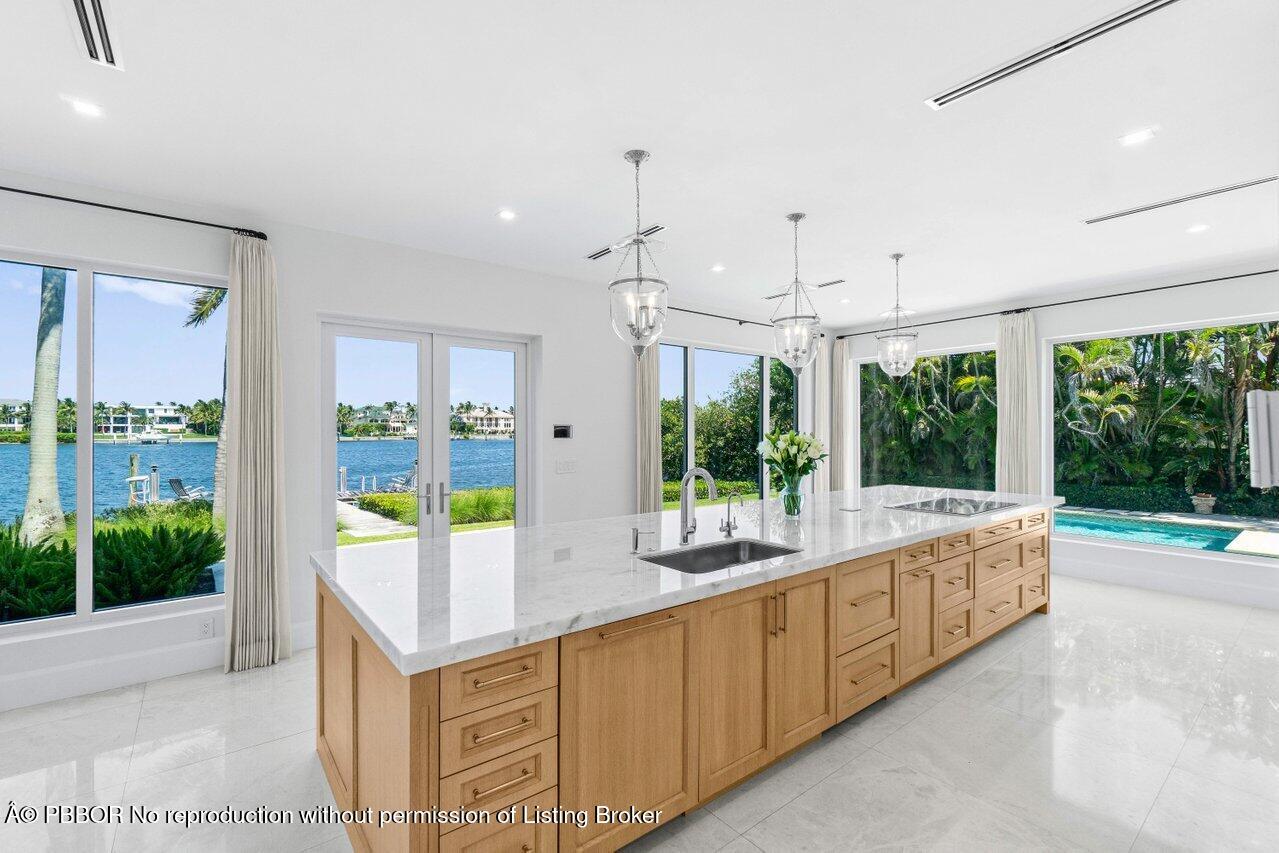 1690 Lands End Road Lantana, FL 33462 - Photo 20 of 59 021-1690LandsEndRoad-Manalapan-FL-33462-