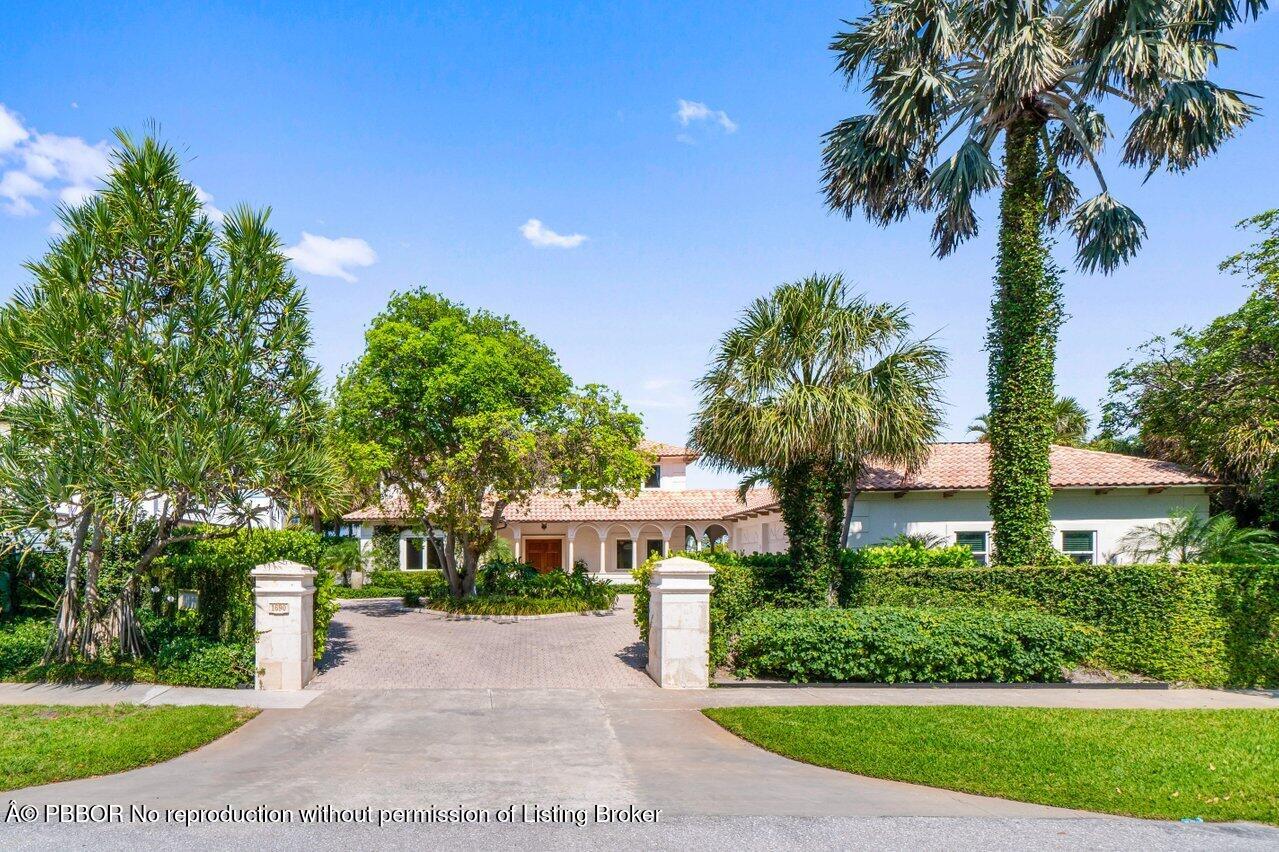 1690 Lands End Road Lantana, FL 33462 - Photo 6 of 59 002-1690LandsEndRoad-Manalapan-FL-33462-