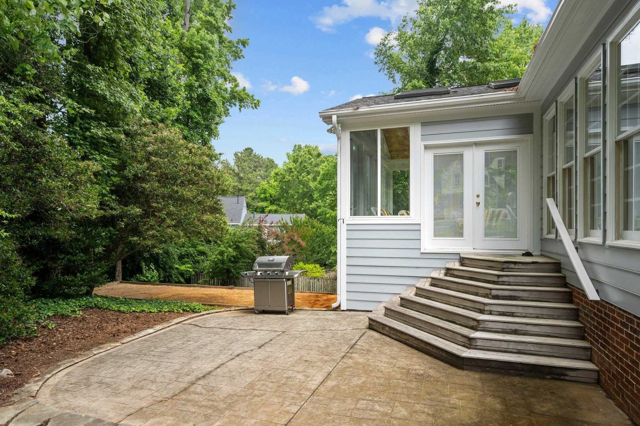 8001 Laurel Mountain Road Raleigh, NC 27613 - Photo 25 of 29 Patio