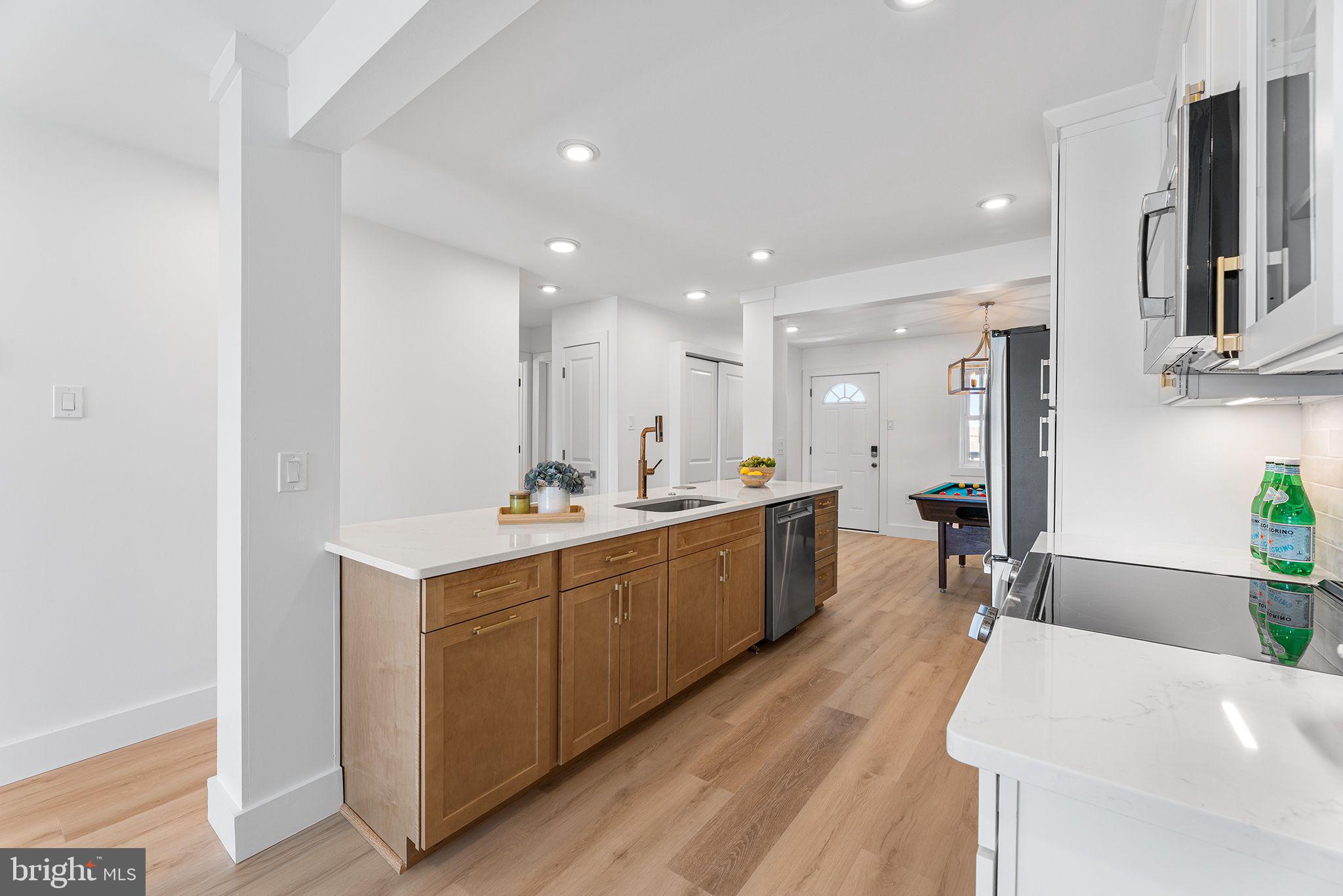 615 Salt Spray Road, Unit 3E Ocean City, MD 21842 - Photo 18 of 39 Kitchen Counter