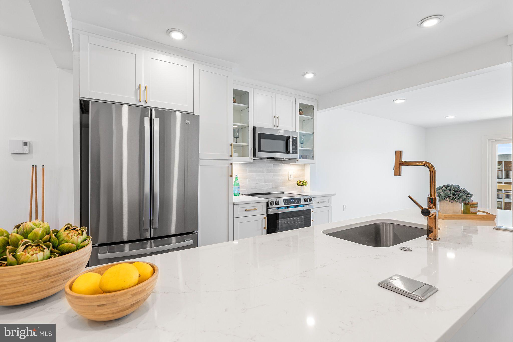 615 Salt Spray Road, Unit 3E Ocean City, MD 21842 - Photo 21 of 39 View of Kitchen from opposite side of counter