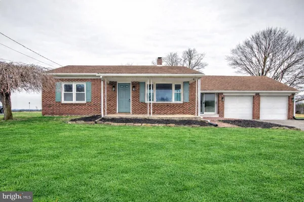 $312,500 | 7047 Lincoln Highway West, Thomasville, PA 17364